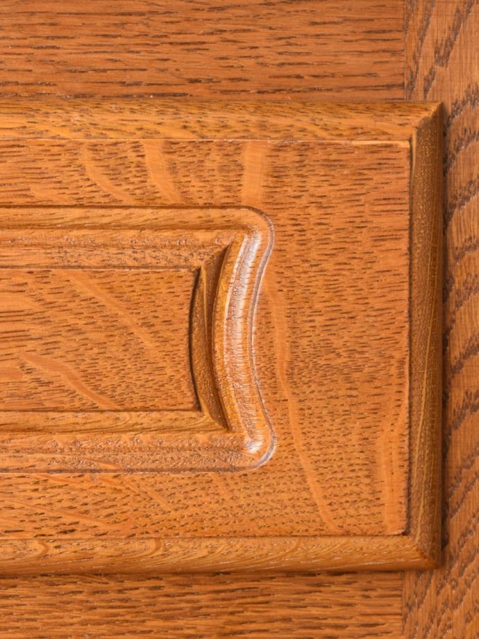 アンティークらしい彫