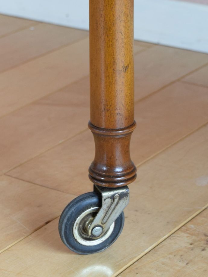 アンティーク家具の脚