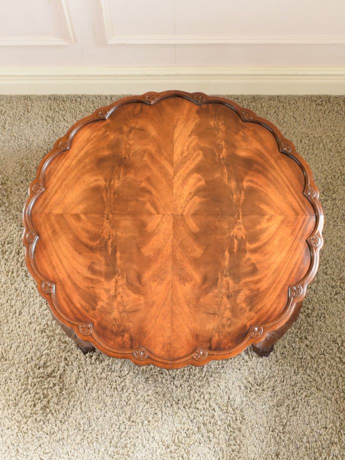 アンティークのテーブルの天板