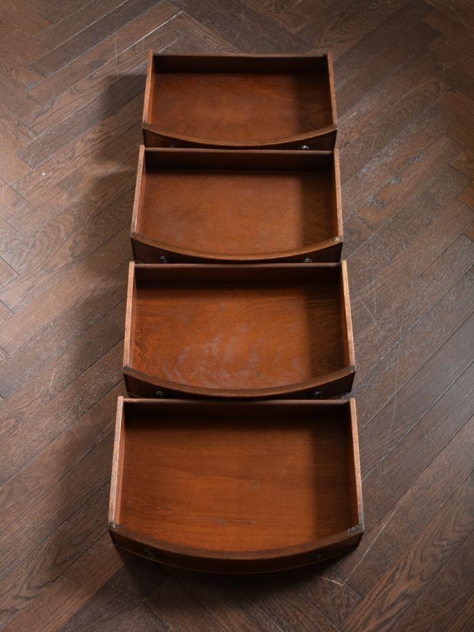 おしゃれなチェストの引き出しの中