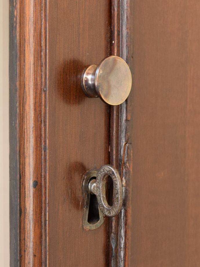アンティークの鍵と取っ手