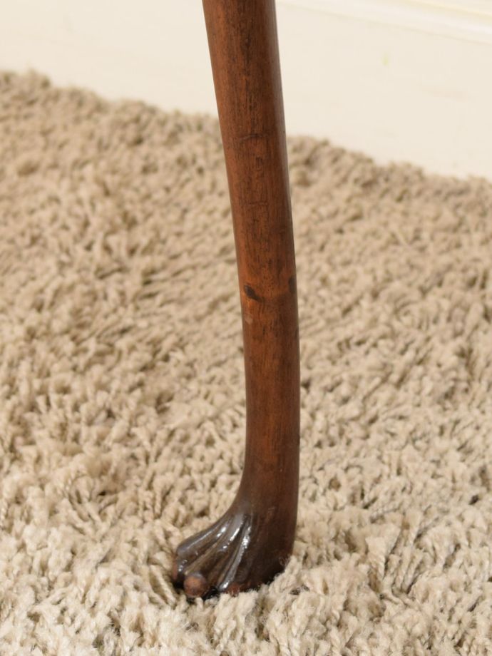 アンティーク家具の脚