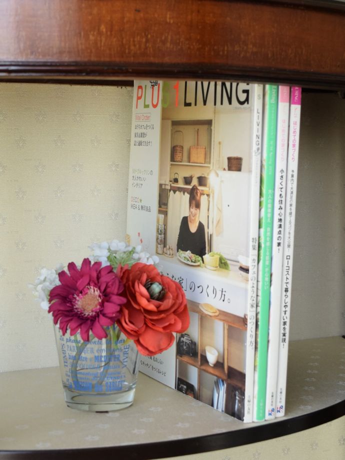 収納たっぷりのキャビネット