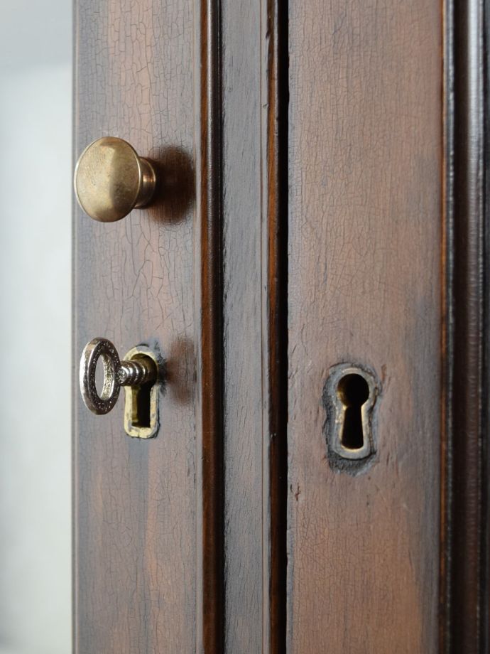 アンティークの鍵と取っ手