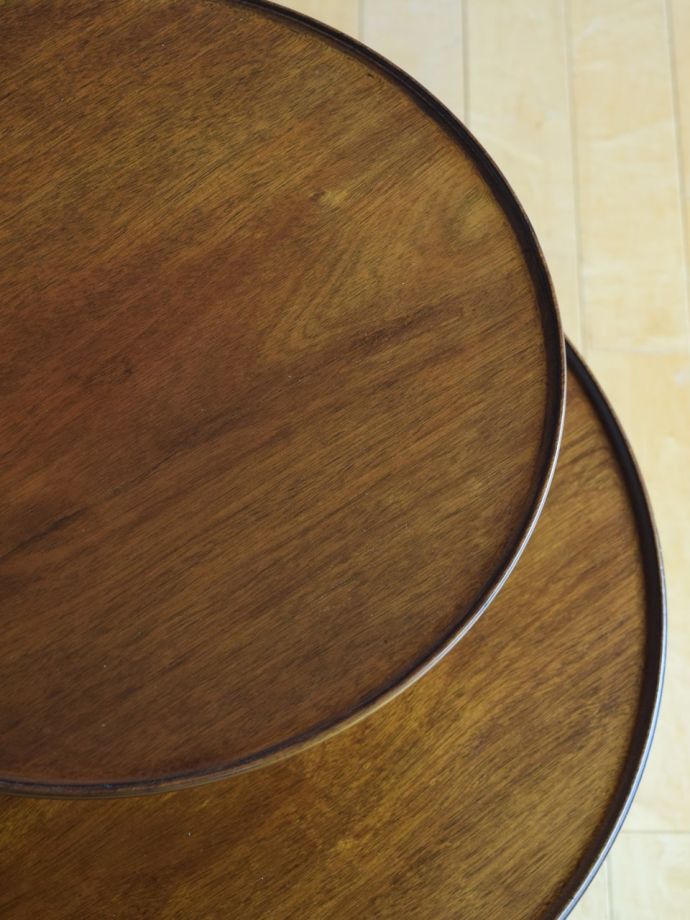 ダムウェイターの天板