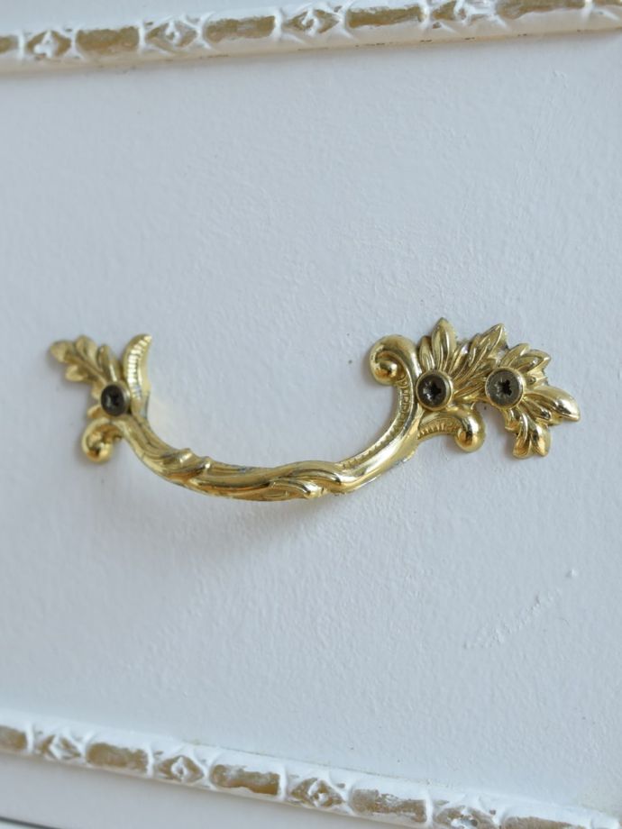 アンティーク家具の取っ手