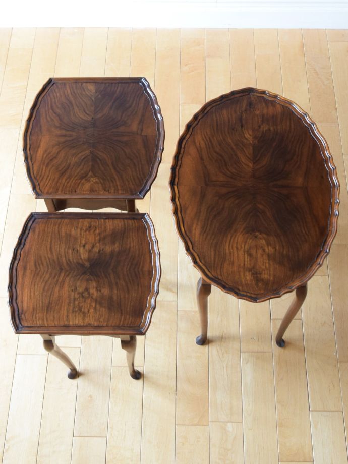 アンティークのテーブルの天板