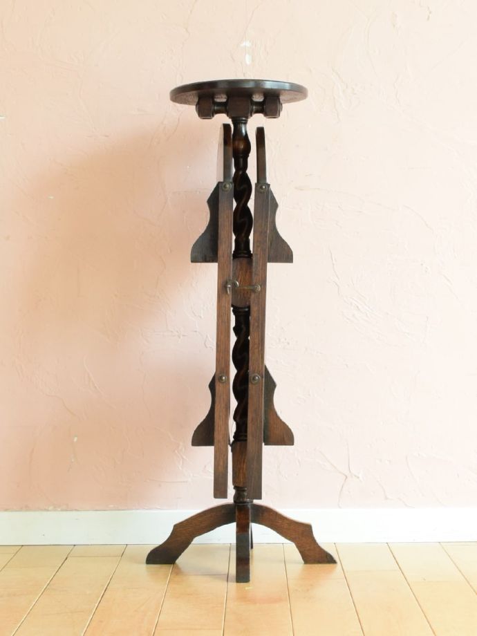 ケーキスタンドの側面