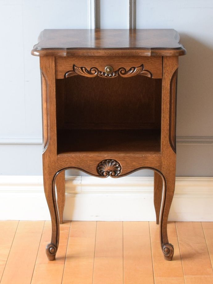 サイドチェストの庫内