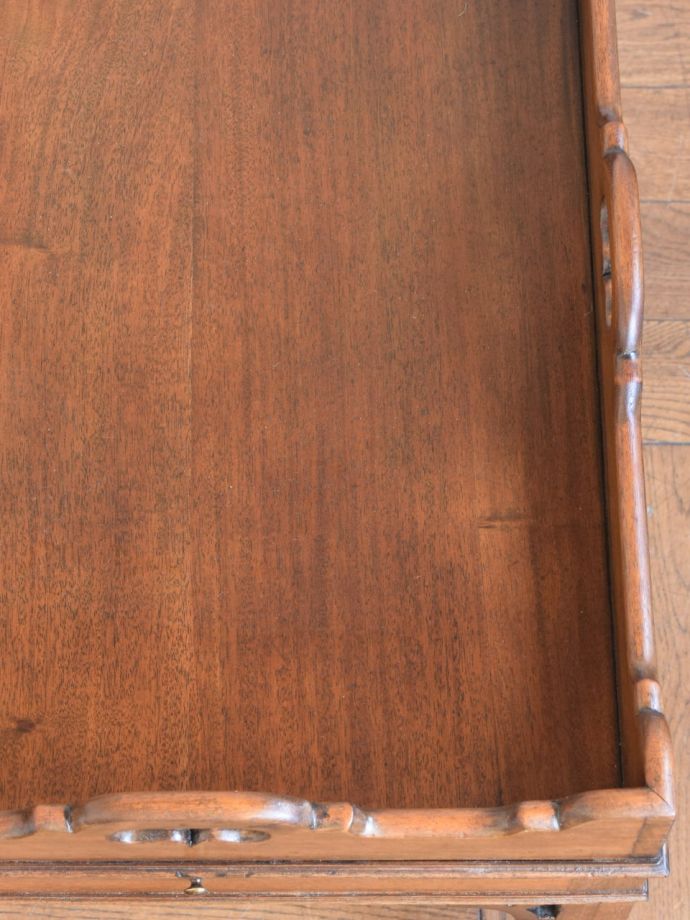 コーヒーテーブルの天板