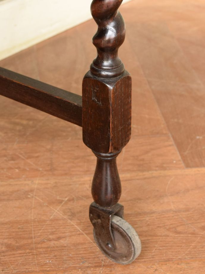 アンティーク家具の脚