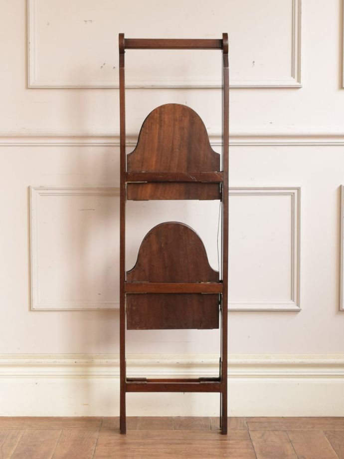 折り畳み式のケーキスタンド