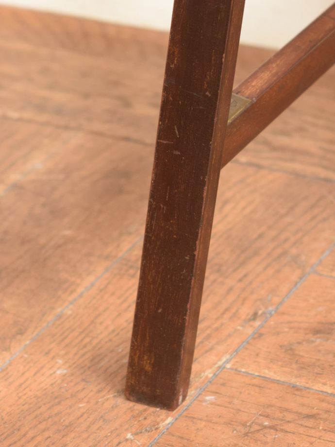 アンティーク家具の脚