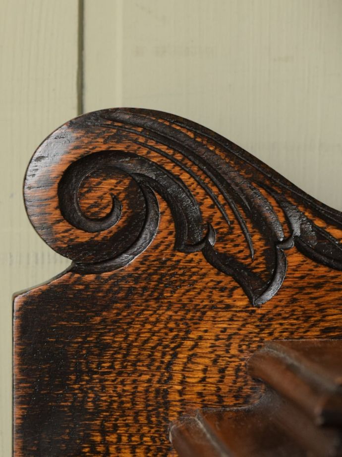 ドレッサーの装飾