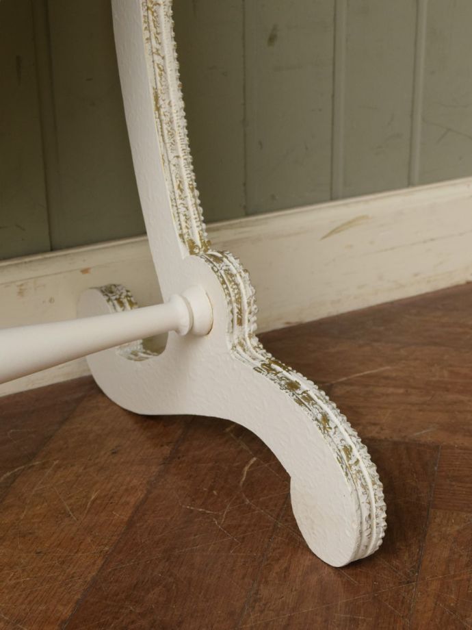 アンティーク家具の脚