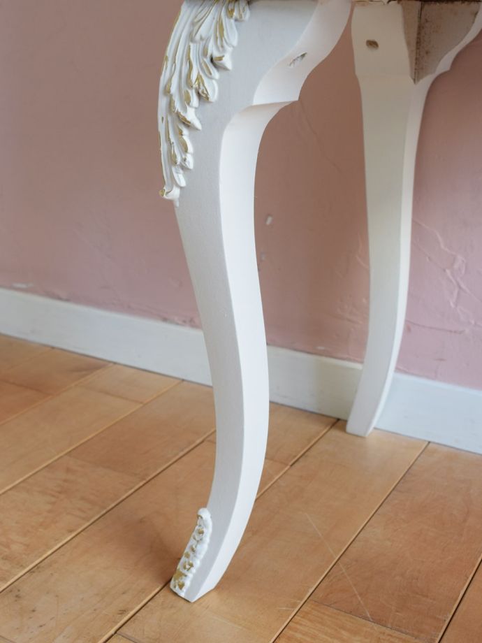 アンティーク家具の脚