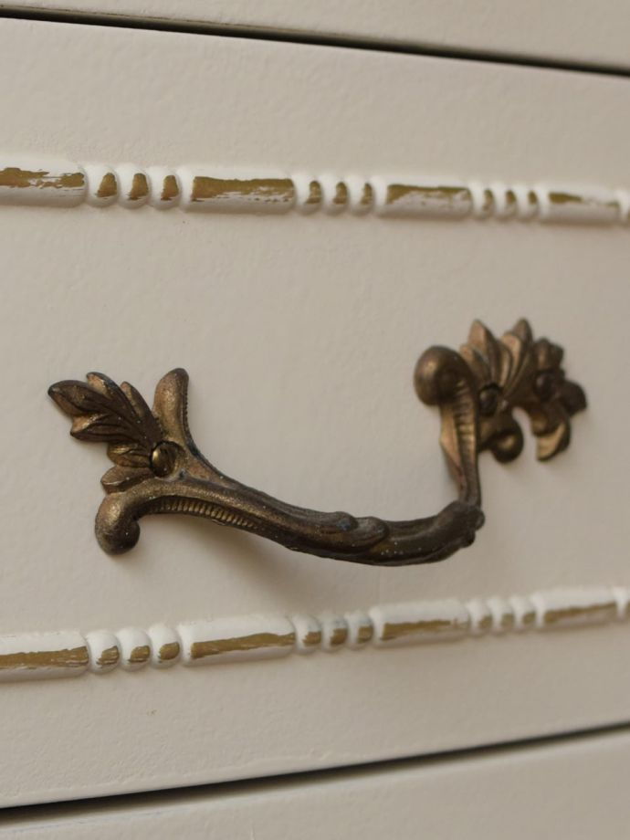 アンティーク家具の取っ手