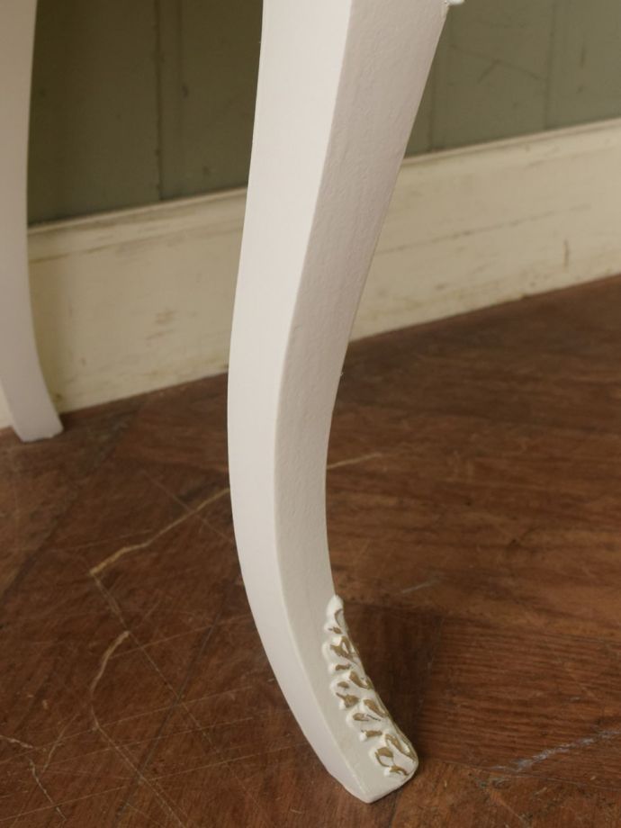 アンティーク家具の脚