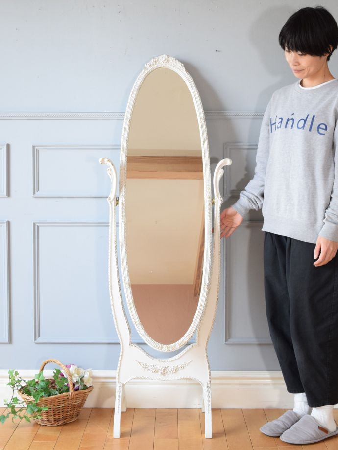 アンティークのシュバルミラー