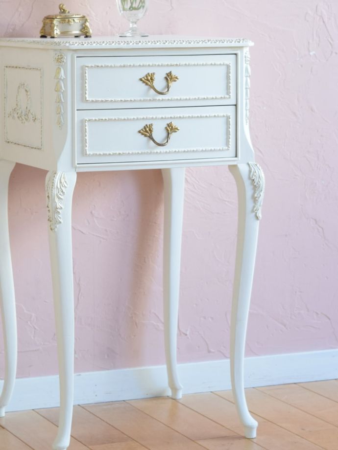 フランスの家具らしい装飾