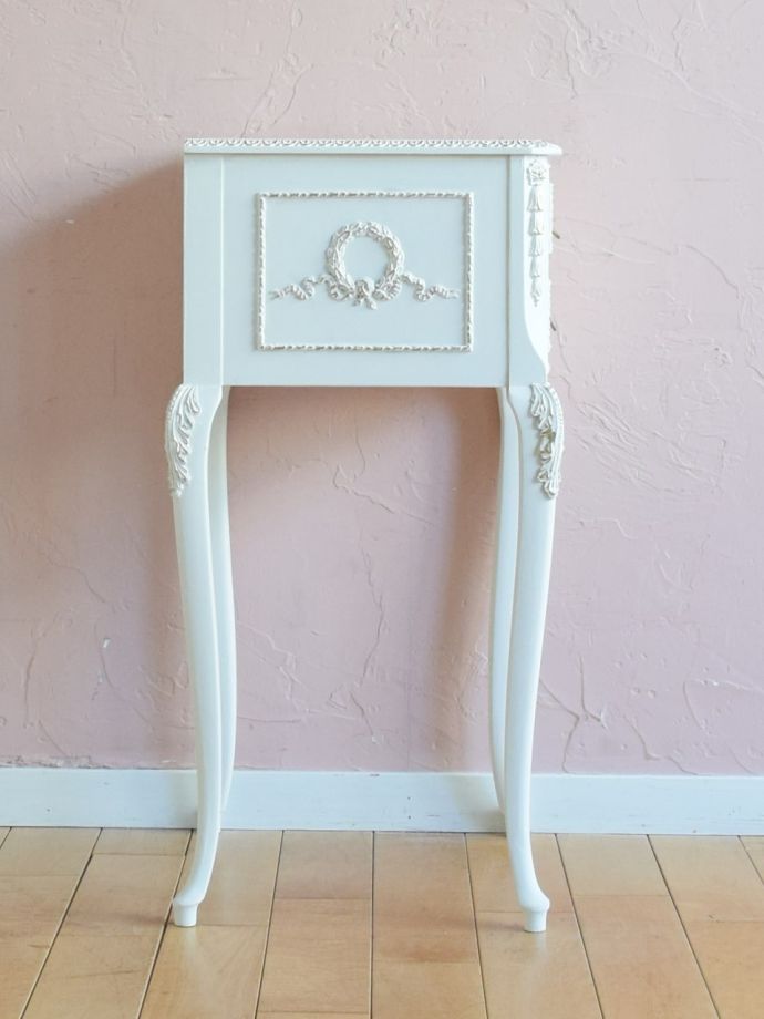 チェストの側面