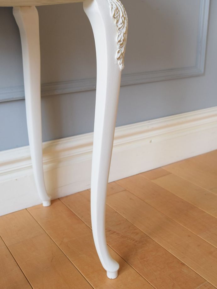 アンティーク家具の脚