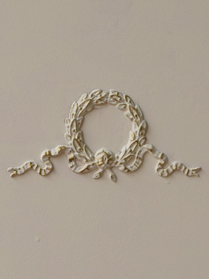 フランスチェストの装飾