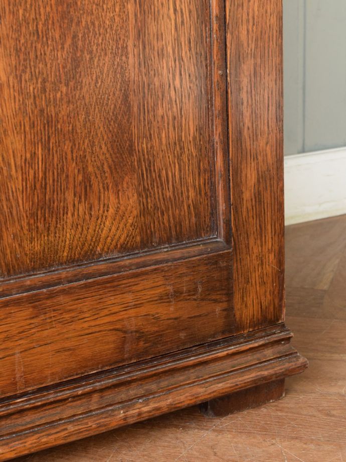 アンティーク家具の脚