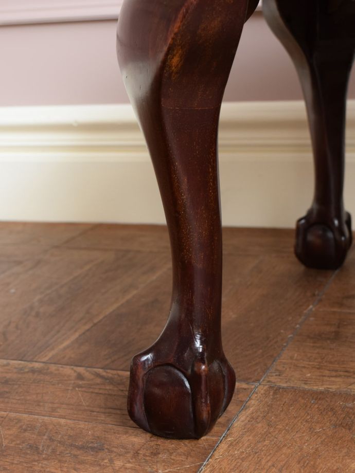 アンティーク家具の脚