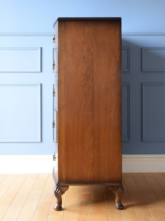 チェストの側面