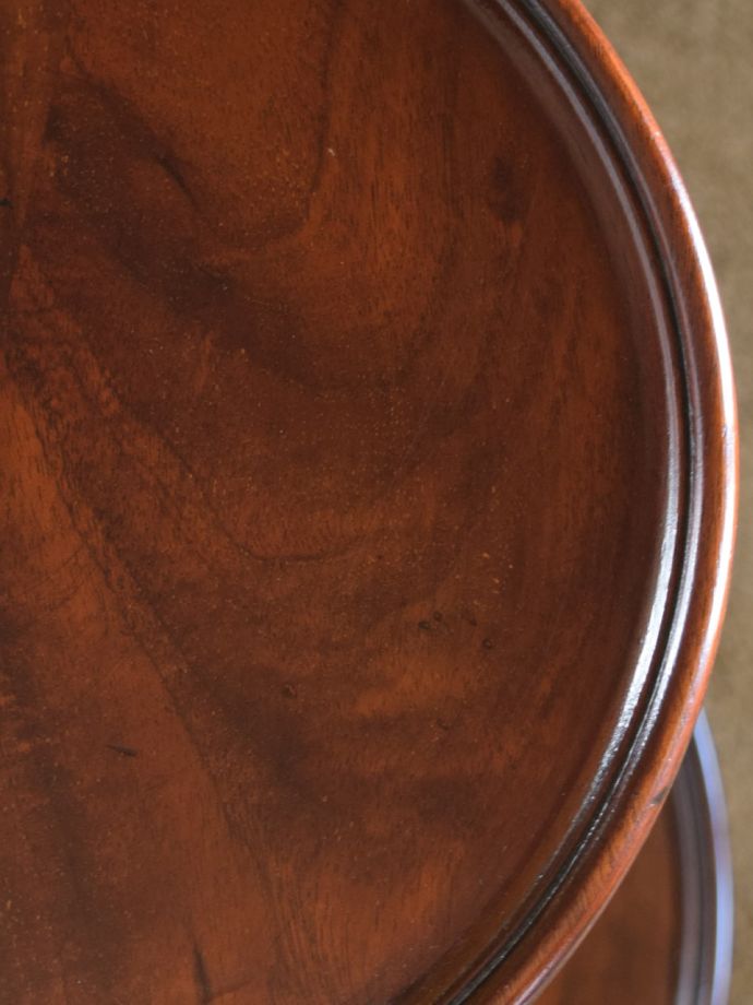 ダムウェイターの天板