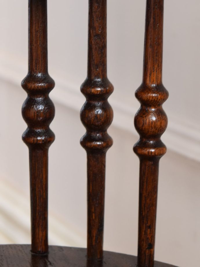 アンティークらしい彫