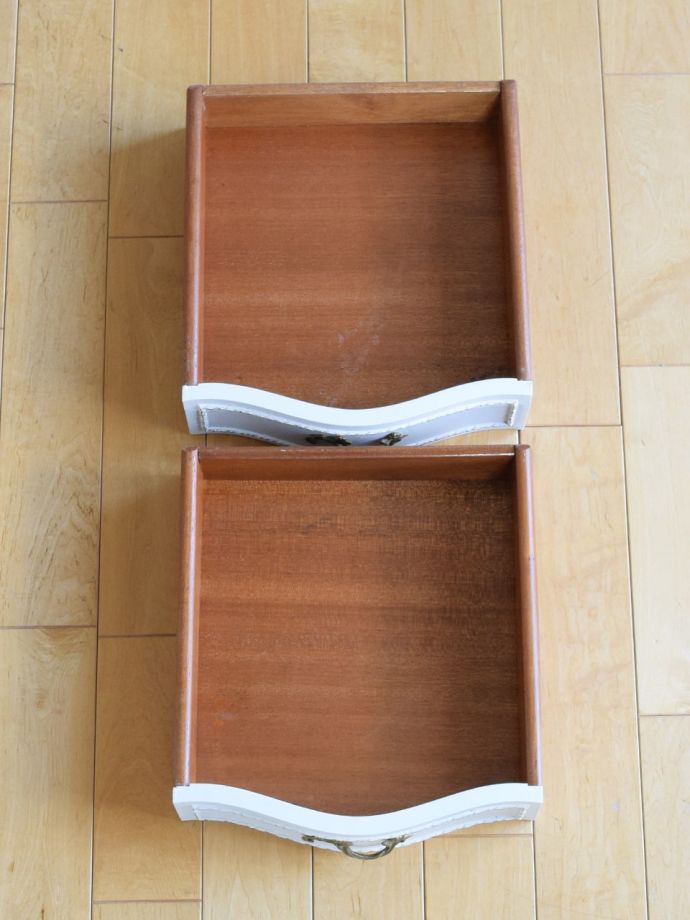 チェストの引き出し