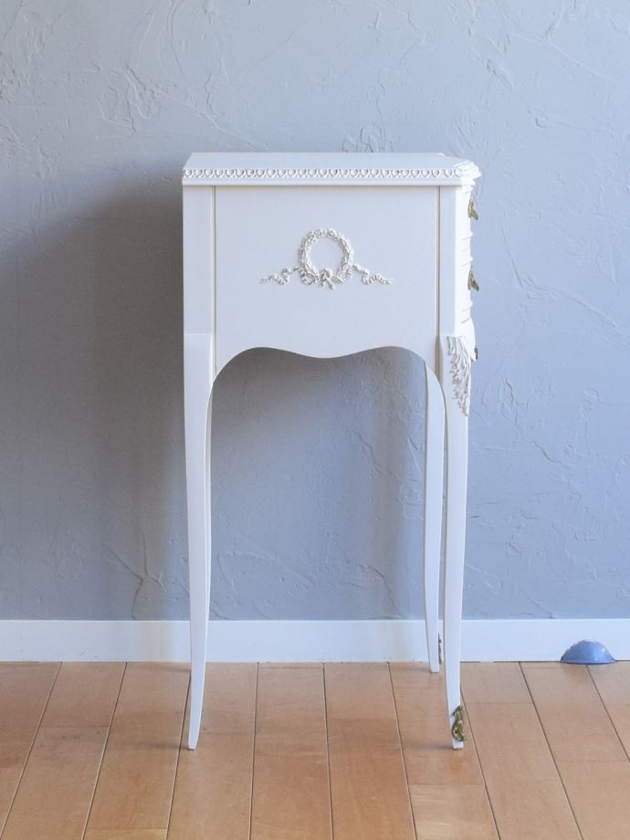 チェストの側面