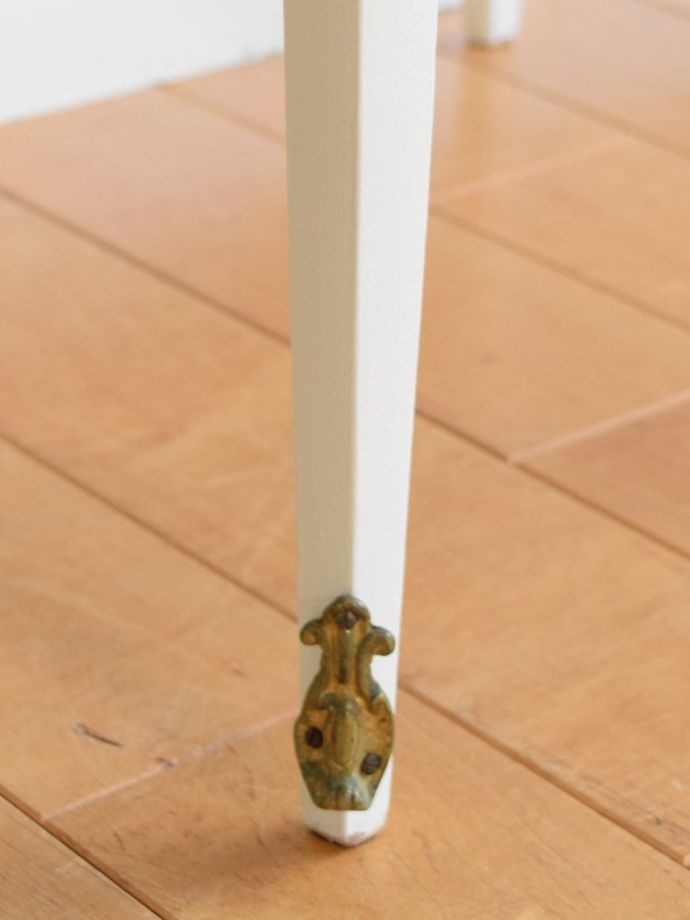 アンティーク家具の脚