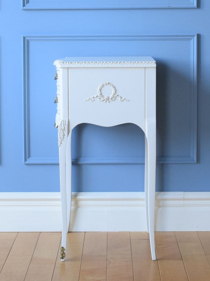 チェストの側面