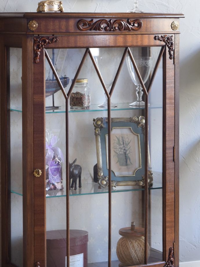 アンティークガラスの扉