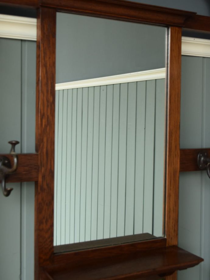 ホールスタンドのミラー