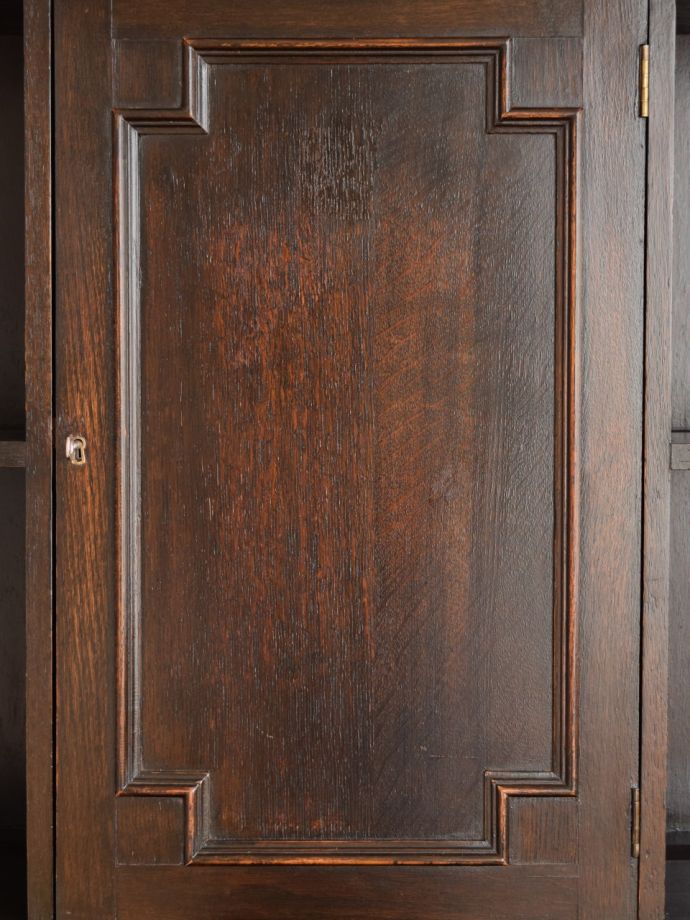 オープンシェルフの装飾