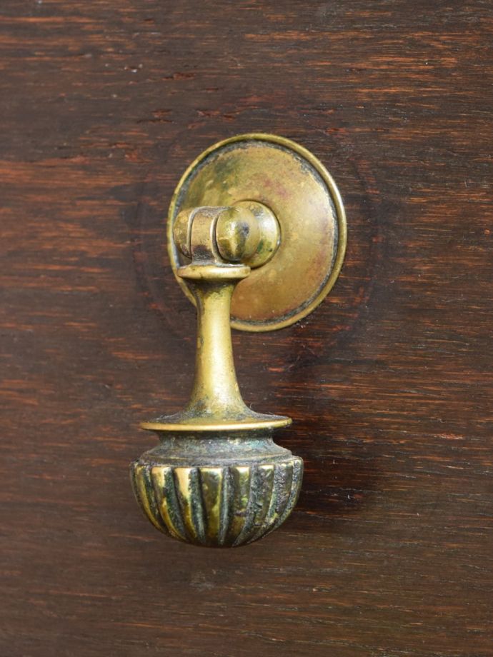 開ける度にワクワクする取っ手