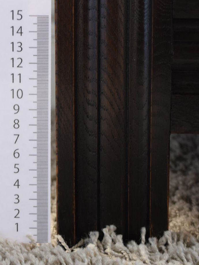 アンティーク家具の脚