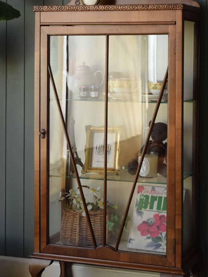 アンティークガラスの扉