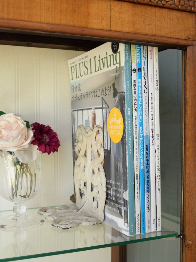 収納たっぷりのキャビネット