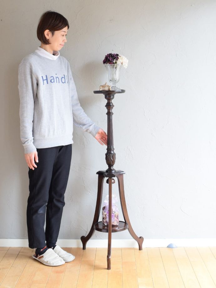 アンティークのプランツスタンド