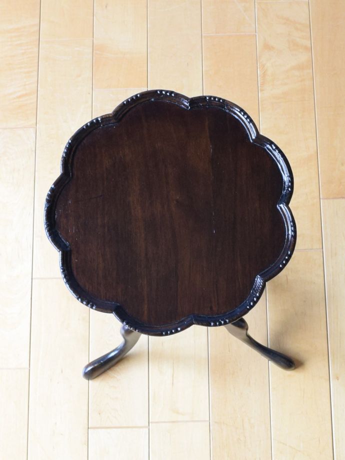 アンティークのテーブルの天板