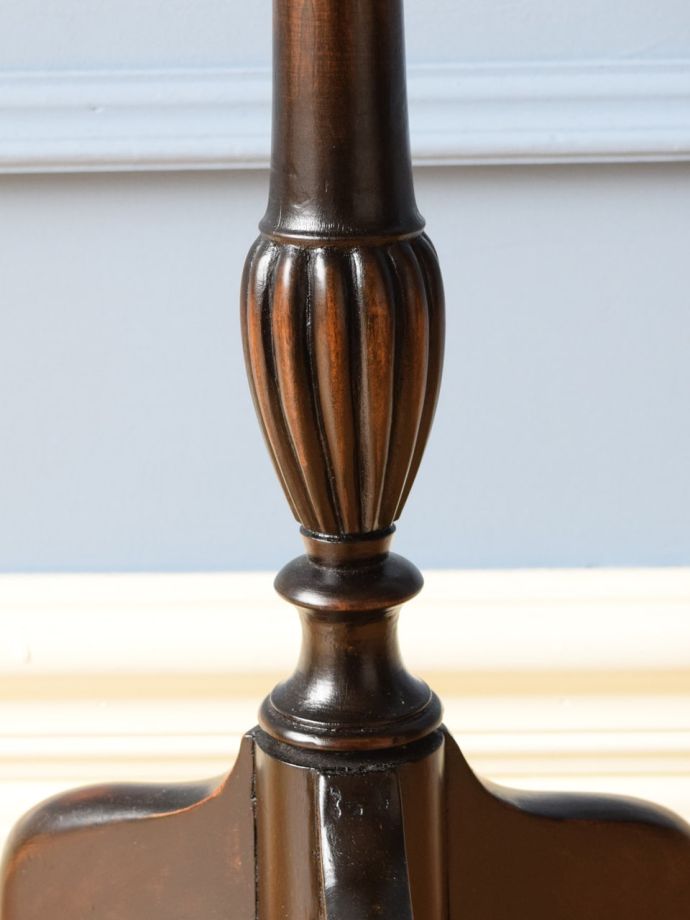 アンティークらしい彫