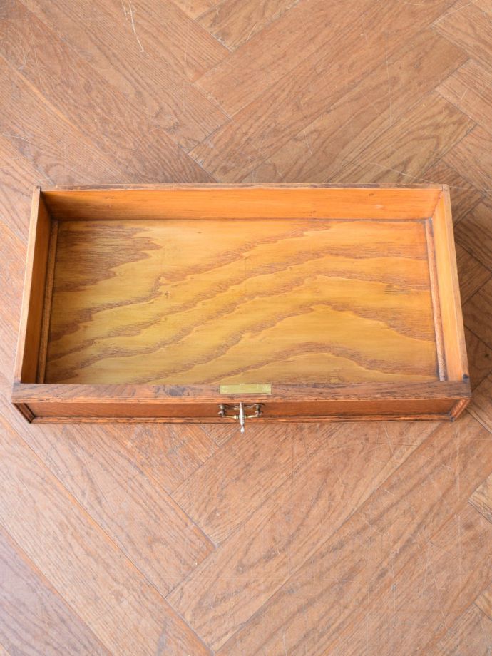 ビューローの引き出し