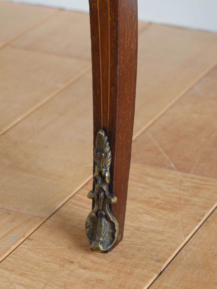 アンティーク家具の脚