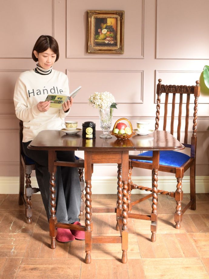 アンティークのゲートレッグテーブル