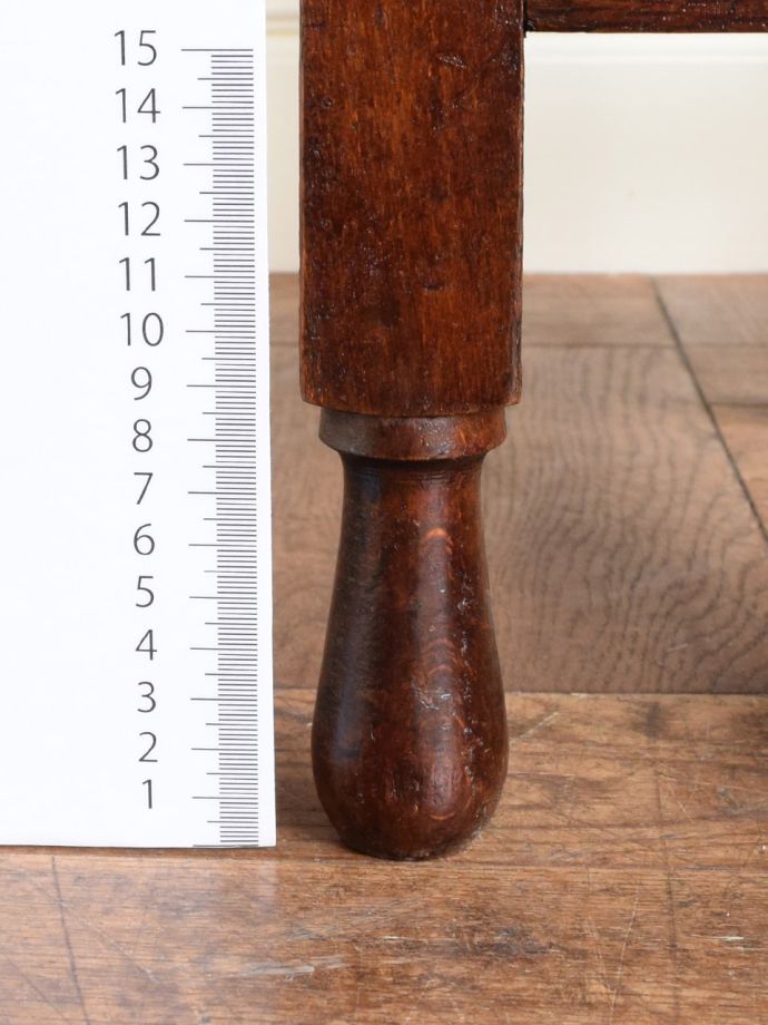 伸長式テーブルの脚